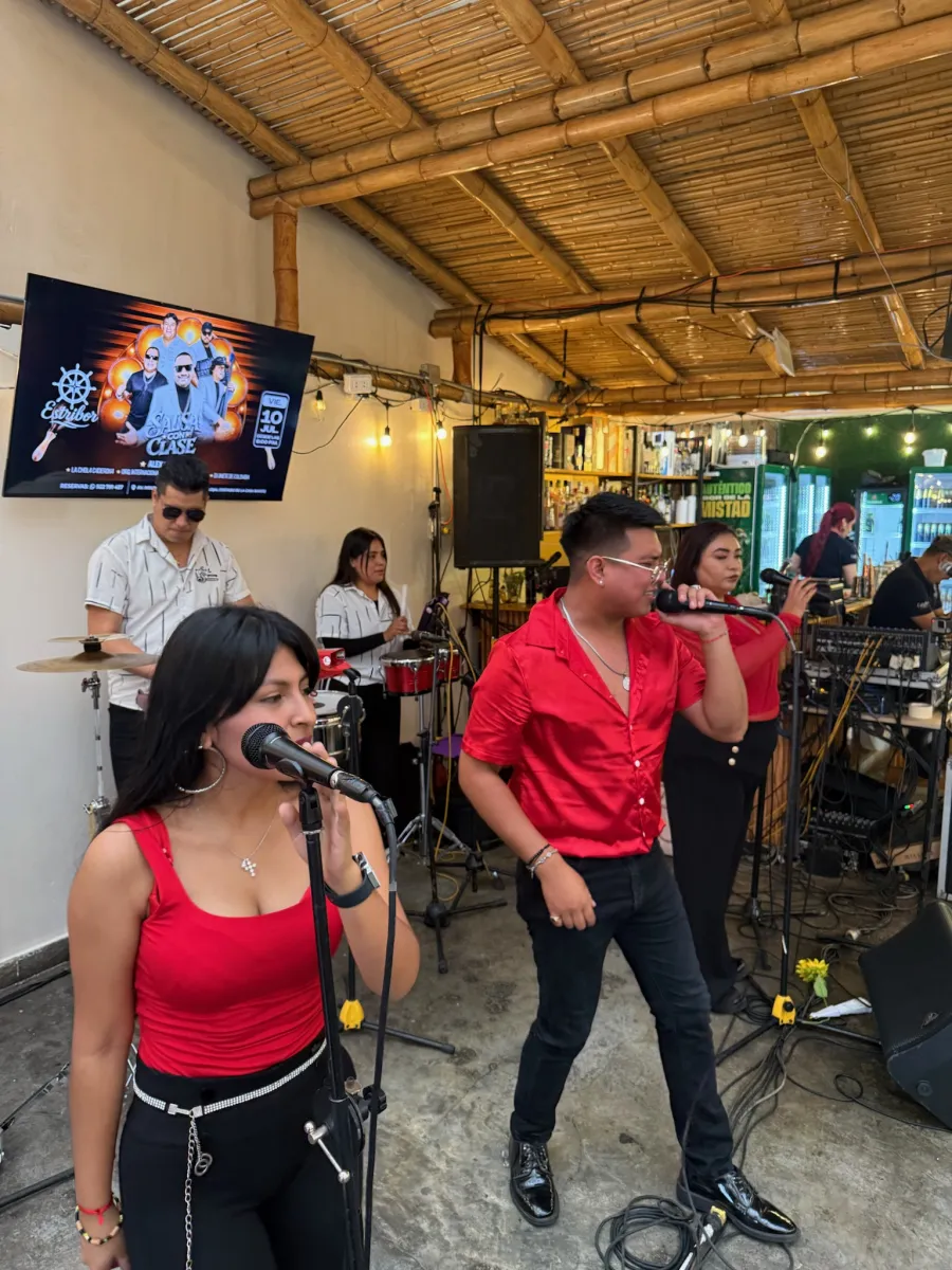 La Sonora Orquesta