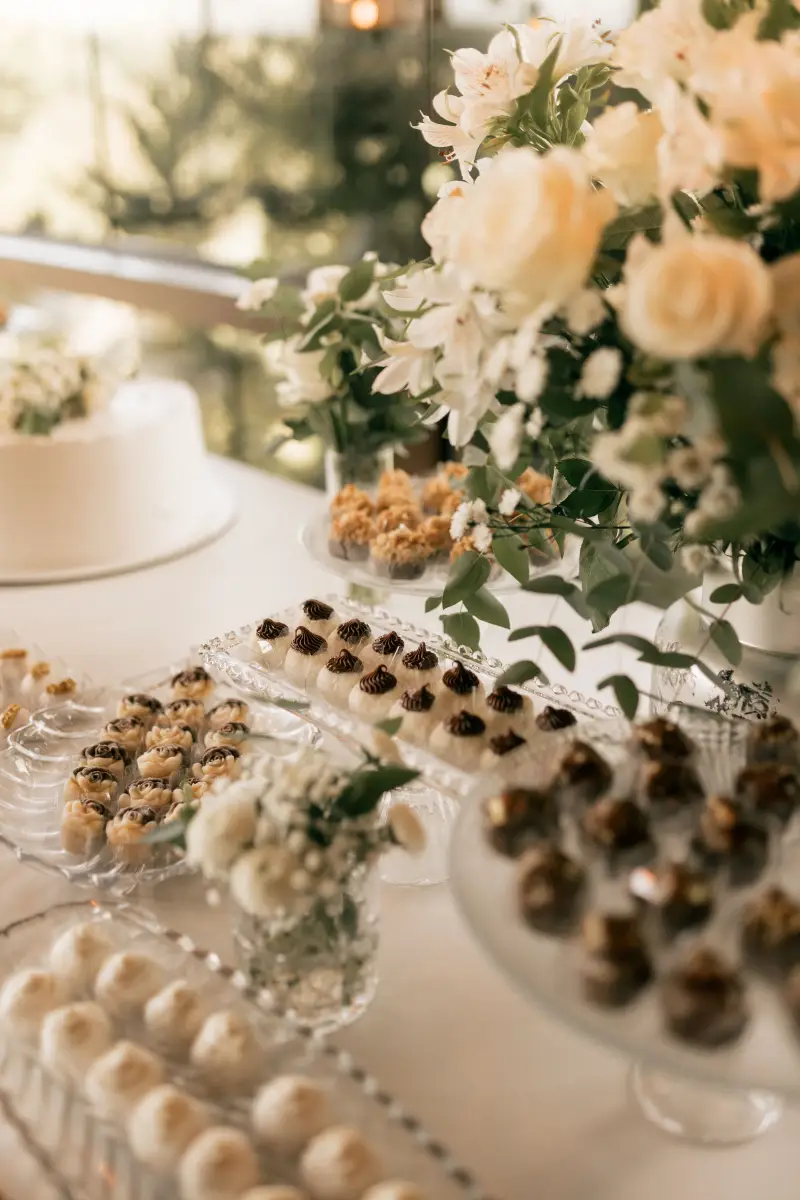 Set de bocaditos para matrimonios y eventos especiales